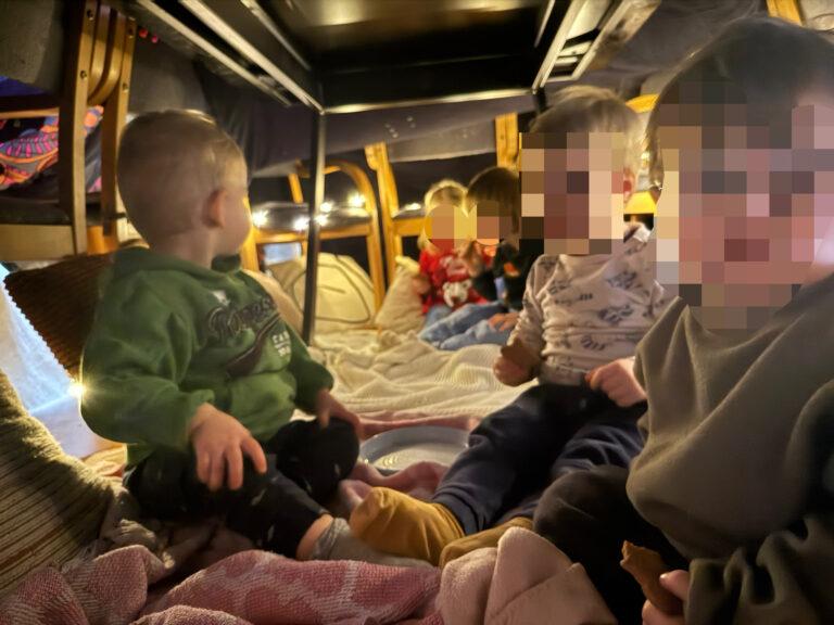 Mehr über den Artikel erfahren Wir bauen eine Höhle