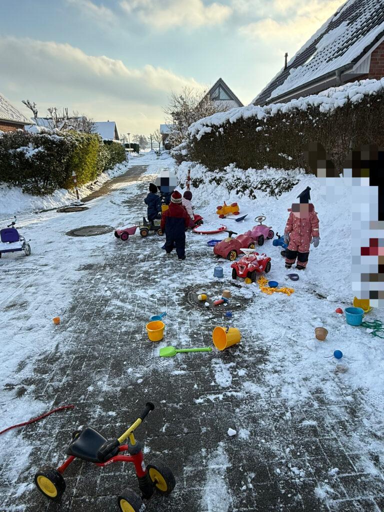 Mehr über den Artikel erfahren Schnee!!